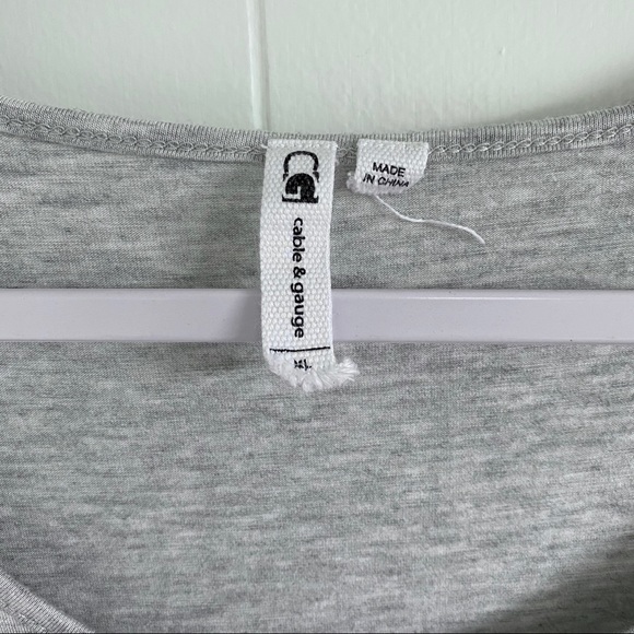 Cable & Gauge Tunic Top - Picture 3 of 3